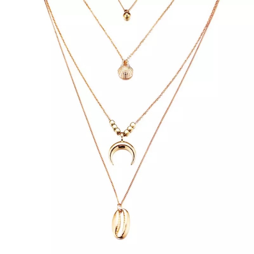 Crescent and Shell Gold Necklace 🌙 🐚
